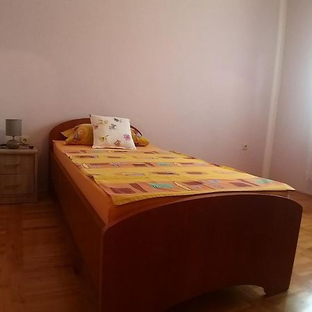 Sunny Apartment Jukic With Sea View 자다르 객실 사진