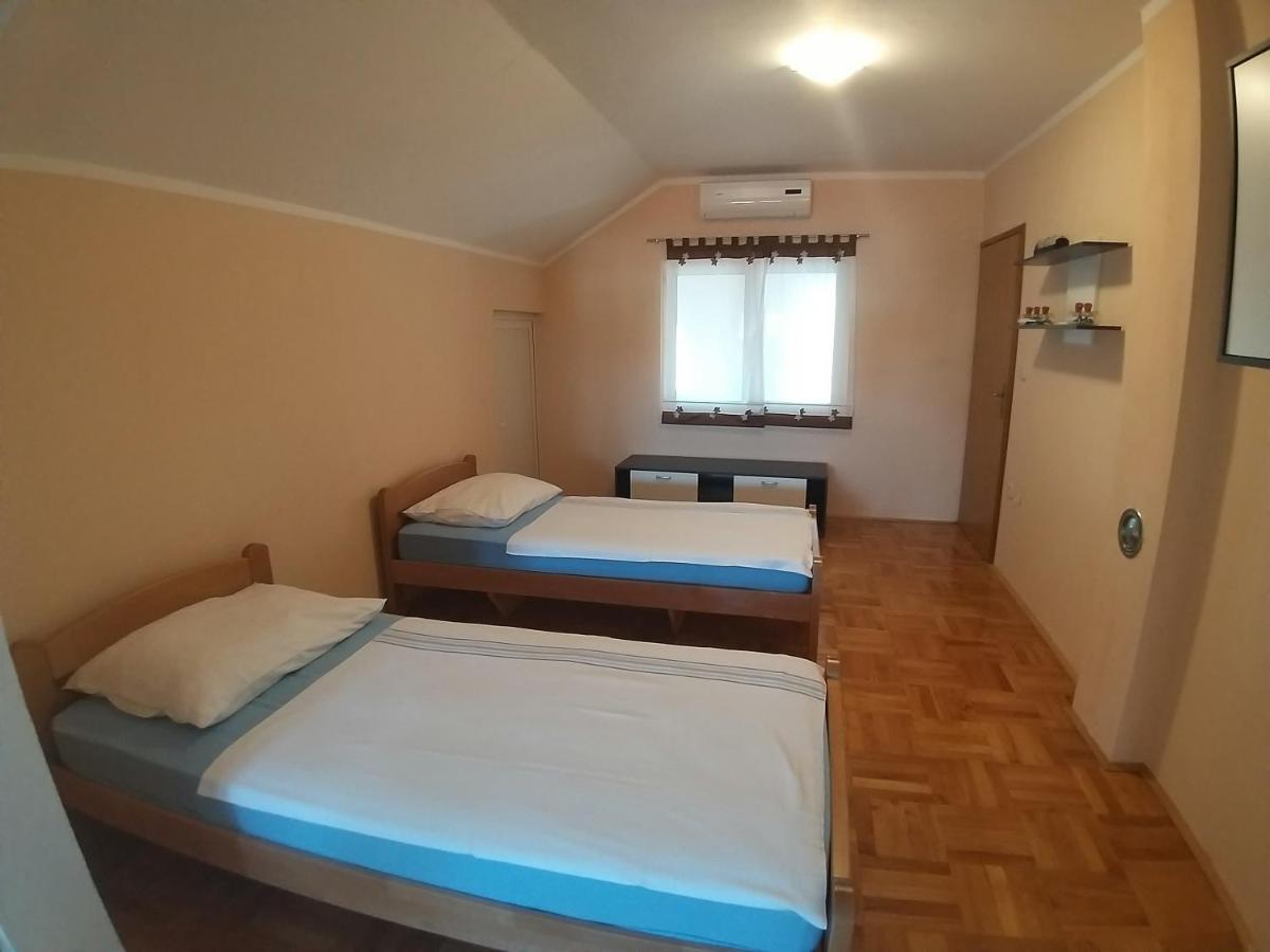 Sunny Apartment Jukic With Sea View 자다르 외부 사진
