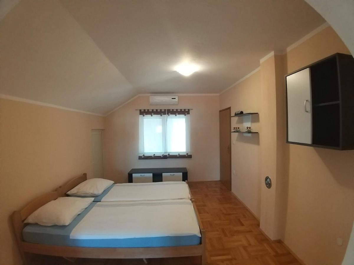 Sunny Apartment Jukic With Sea View 자다르 외부 사진
